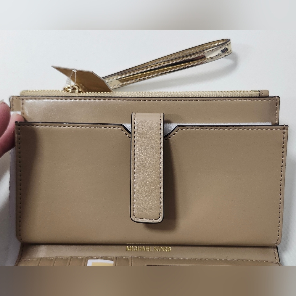 NWT Michael Kors Gold Jet Set Double Zip Wristlet - Picture 9 of 12